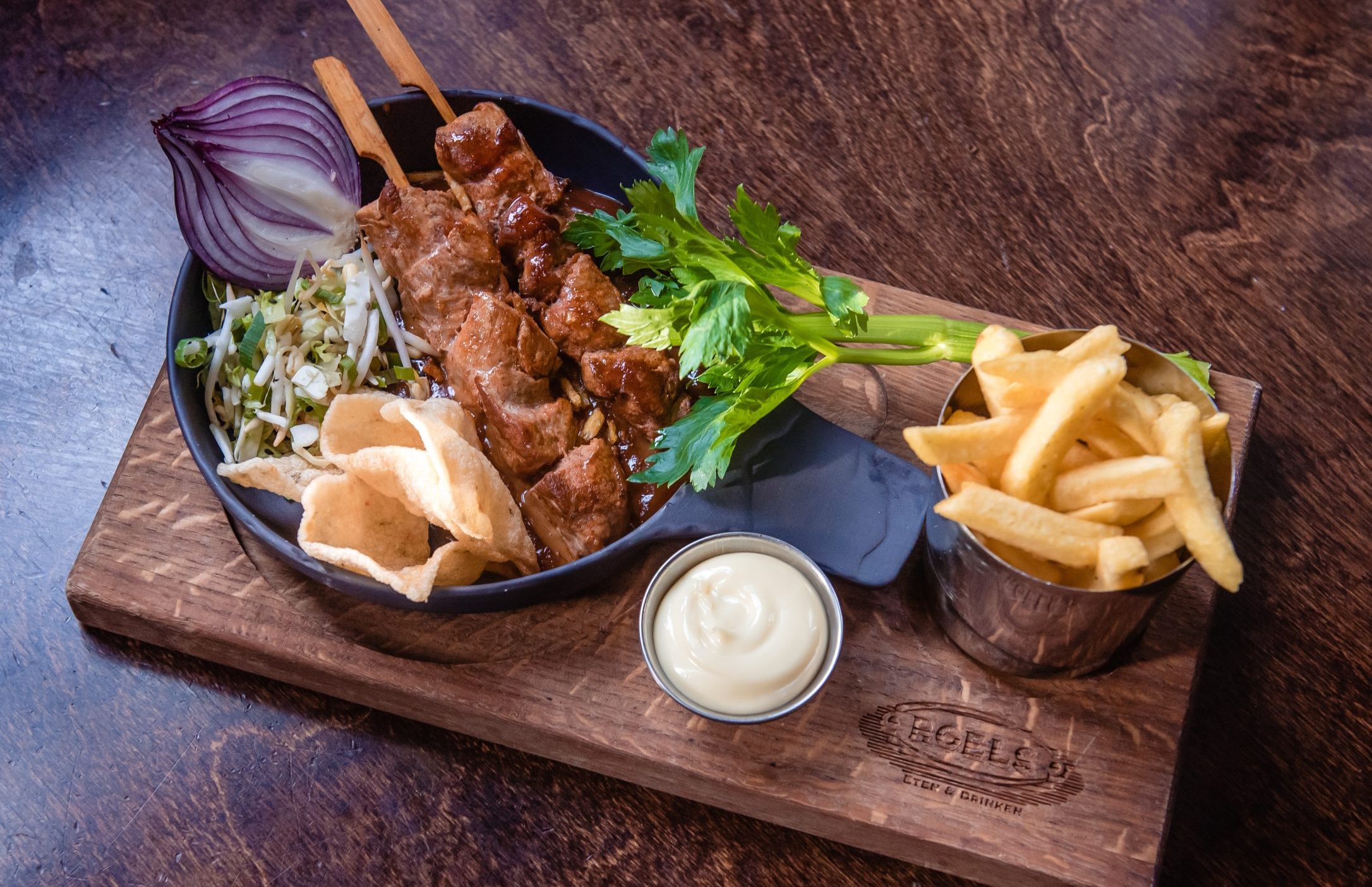 Lunch of diner bij roels eten en drinken in den bosch groep